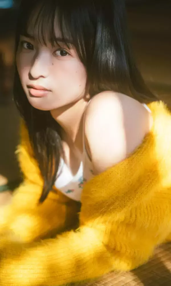 SNSで話題の『ラブライブ！』声優・大熊和奏、幼なじみの野球部員とマネージャー設定で“エモきゅん”な写真集