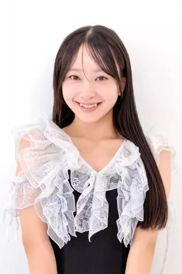『ミスマガジン2027』ベスト10進出、俳優・アイドル・グラビアなど多方面で活躍中の小山くるみ「今後の目標は、誰もが知っている国民的な女優さんになること」