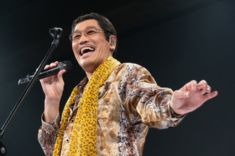 ピコ太郎「10年やれると思わず」　「PPAP」10周年メモリアルライブで感謝伝える