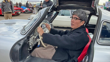 市場価格数億円？激レア『メルセデス・ベンツ』登場　小木が“試乗”も本音「乗り降りがしんどい」