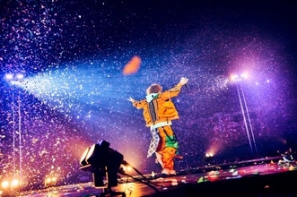 Vaundy、男性ソロアーティスト史上最年少4大都市ドームツアー完走「またどこかで会おうぜ」