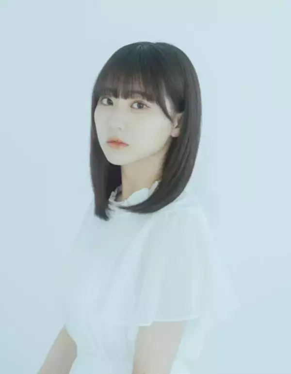 田中美久、“ぷりかわ水着”まとう撮影ショットに反響「グラビアとは一味違う」「どれも可愛い」　ふんわり美ボディのぞかせ7つの着こなし披露
