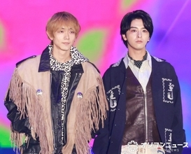 【ガルアワ】駒木根葵汰＆新原泰佑、並んでランウェイ　“あさゆき”がドラマ『２５時、赤坂で』から飛び出しステージへ
