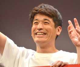 佐藤隆太、約35年前の私物を息子が継承　“球場ショット”に反響「素敵すぎるっ!!」「耳の形から後ろ姿そっくり」