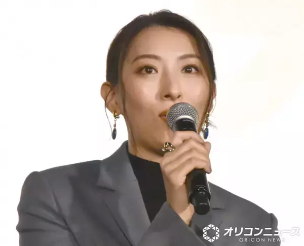 『VIVANT』「ここまでやらせるとは」「辛すぎる」…別班員に反響　元宝塚トップスター珠城りょうの“顔がボロボロ”