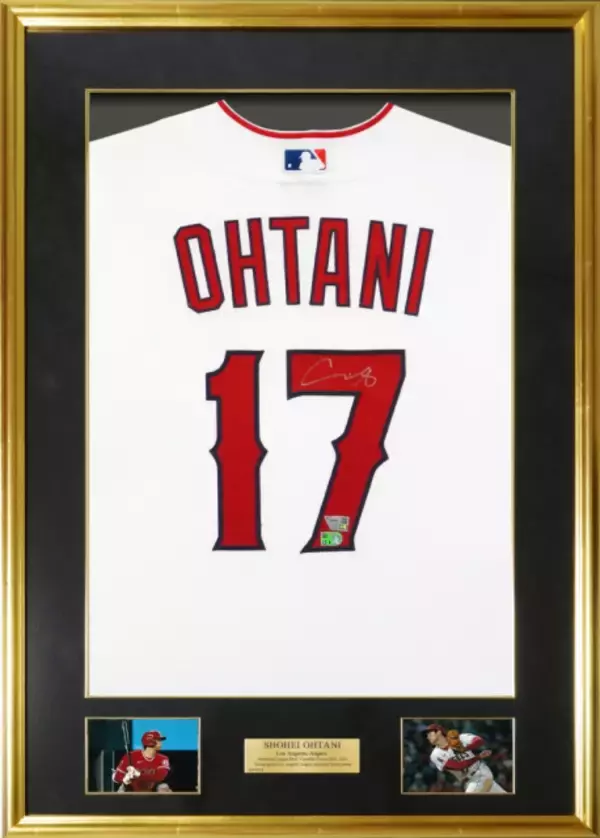 大谷翔平らの貴重コレクション、大阪で展示販売　直筆サイン入りユニ特製フレームの価格発表　M・ジョーダン、C・ロナウド…アイテムずらり【一覧】