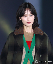 【ガルアワ】山下美月、秋めくスタイルで登場　堂々のランウェイ披露
