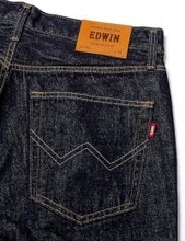 「こればかり手に取ってしまう」大人が毎日履けるエドウィンのパンツ、ラクさが段違い