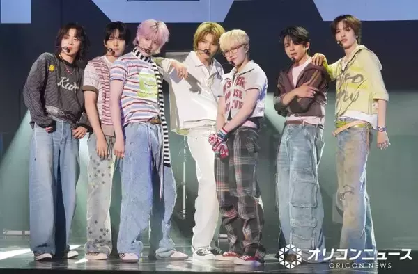 『DREAM STAGE』発NAZE、初の日本ショーケース開催　中村倫也らからサプライズメッセージ「ばかでかい夢を見せて」