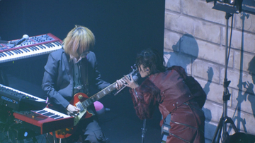平手友梨奈、ライブ映像を3週連続公開　ソロ初の武道館ライブ『アナタタチノカルテ』開催に向けた特別企画