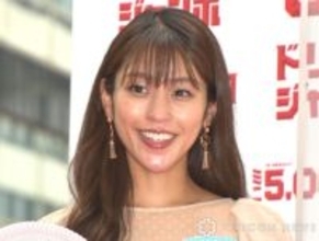 「しあわせな日でした」岡副麻希、レーサー夫＆1歳長女との“顔出し”親子3ショット「かわいい」「癒ししかない」「まさにサーキットの天使」　SUPER GT最終戦で感動の1日