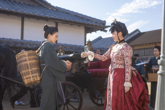 『風、薫る』直美、大山捨松と出会い…　第8回場面カット