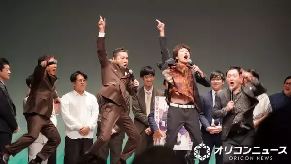“朝ドラ俳優”太田光「この辺、風が薫ってませんか？」　マシンガンズとは仲良く“ジャンプ”