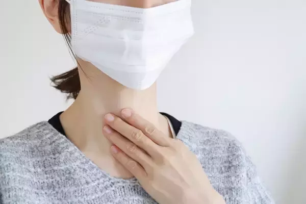 「花粉症が終わらない…！？」“鼻水”や“喉のかゆみ”正体はヒノキ？ インフル？ 医師が教える「不調の正体」