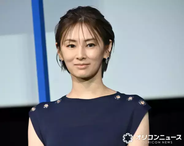 北川景子、2歳の息子がスワイプ「すごく心配」　家庭での会話を大事にして子育て