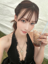 “美しすぎるドラマー”で話題の大野真依、美スタイル際立つ姿公開　SNSで“美貌”の秘訣も発信