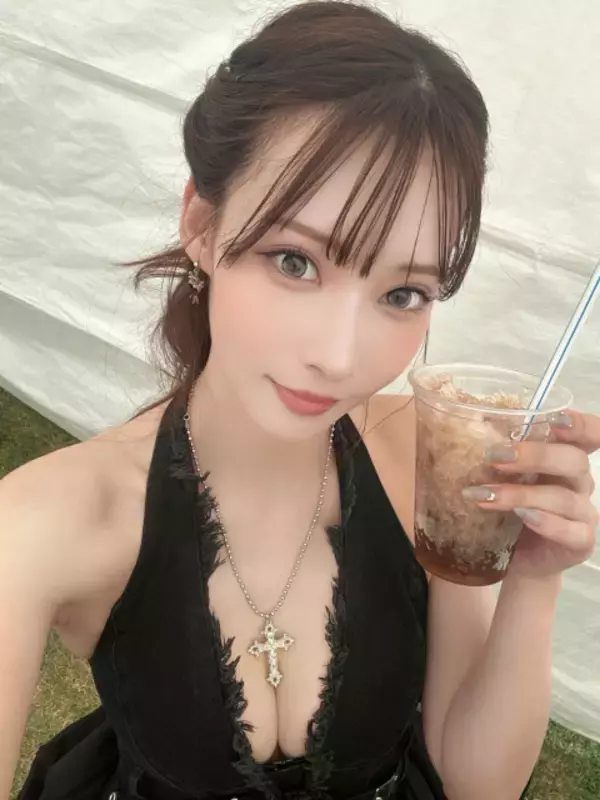 “美しすぎるドラマー”で話題の大野真依、美スタイル際立つ姿公開　SNSで“美貌”の秘訣も発信