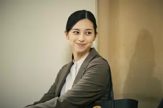 『田鎖ブラザーズ』中条あやみ、役作りで法律や所作を徹底研究　初の刑事役に挑戦
