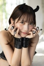 桃月なしこ、『“なしこたそ”のデビルズ・バレンタイン』をテーマに小悪魔的グラビア展開「ギンギンに冷やしたチョコ、お口にぶち込むよ」