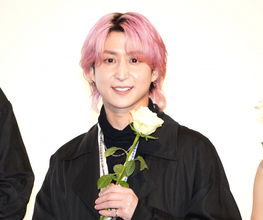 Snow Man佐久間大介、メンバーからもらったライダース披露「これから大事にしたい」