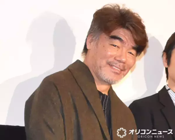 村田雄浩、家庭菜園で夏野菜を大量収穫「採れたておいしそう」「大収穫ですね」