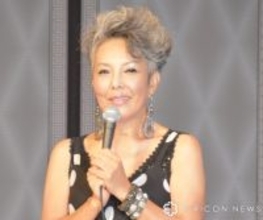 "ピーター"池畑慎之介、熱海の別荘をルームツアーで紹介「ギャラリーみたいで素敵」「センスが良すぎて」