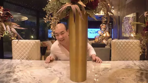 個人資産300億円超・西村誠司社長、衝撃の年収をサラリと明かす「嫌味なやつって言われる」　規格外の資産を公開