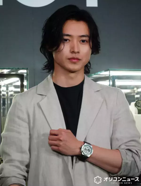 山崎賢人、今年は“料理”に意欲「おいしいご飯を自分でつくりたいです」