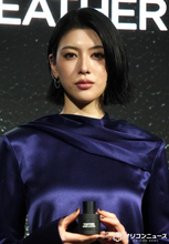 三吉彩花、バレエ挑戦の理由明かし苦笑「びっくりするくらい身体が硬い」