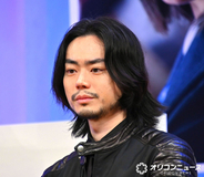 菅田将暉、妻夫木聡とスパーリングで「いつもボコボコに（笑）」　プライベートで通っているジムが同じ「妻夫木聡がどれだけ強いか」