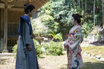 『ばけばけ』銀二郎はある”特別な場所”へと散歩に誘う　第10回場面カット