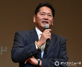 元俳優・榎本加奈子さん、夫・佐々木主浩氏とマリナーズ球場で2ショットの近影披露「相変わらずお綺麗です」「佐々木さんご夫婦、素敵すぎます」