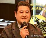 「小手伸也、ライバルは“ツダケン”「負けていられない」　岡崎紗絵も笑顔でエール」の画像1