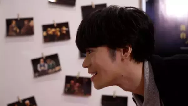 小野賢章、舞台『ハリー・ポッターと呪いの子』ロングラン公演の裏側に迫る　歴代ハリー役キャストのインタビューも