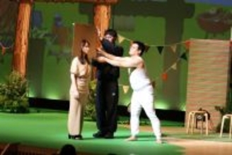 【畑芽育とFUN Time】観客に紛れて登場！　ジェラードン西本の「角刈り型抜き」にも挑戦