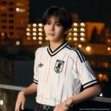 長尾謙杜、「アディダス オリジナルス」キャンペーンに登場　「SAMBA」スタイルで情熱のストーリー表現