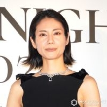 松下奈緒、ハイジュエリーまとい銀座に降臨　沿道から「ほぉ～」と歓声　背中ばっくりのドレス披露　「銀座は憧れ」