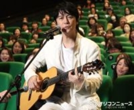 福山雅治「57歳になりました」　ファンがバースデーソング大合唱で誕生日祝福　監督映画の公開初日