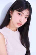 ホリプロ×週プレ『ニューヒロインPROJECT』審査員特別賞・小嶌こゆき、ホリプロに所属し「朝比奈こゆ」として活動開始　底抜けの明るさと鋭い目ヂカラ、メリハリボディが武器