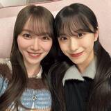 「櫻坂46守屋麗奈＆村井優、甘い雰囲気の密着ツーショット　『櫻撮』先行カット」の画像1