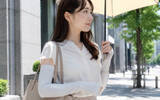 「「半袖でも焼けにくくてラクだった」日傘だけじゃ不安な人に…通勤・外出で使いやすいアームカバー」の画像1