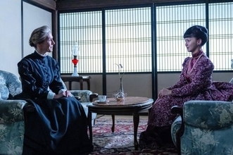 『風、薫る』バーンズは、捨松のもとを訪れて…　第56回場面カット