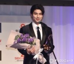 本田響矢『ベストドレッサー賞』受賞に喜びあふれる「まさか自分が」