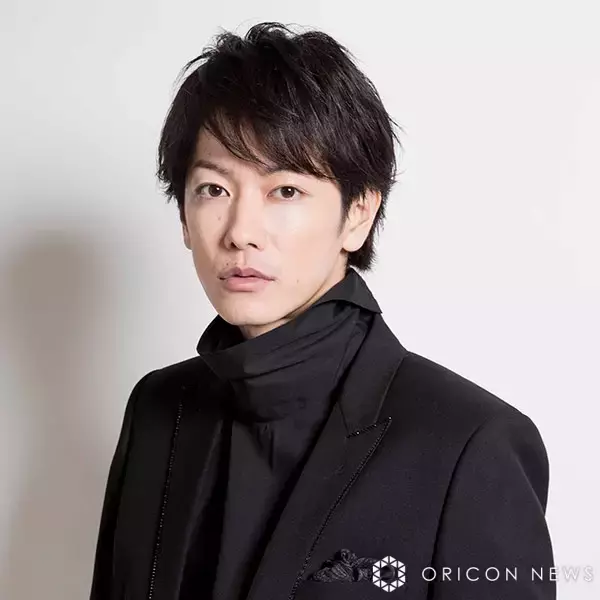 「広ーーーーー!!!!!」」佐藤健、広々とした自宅で6時間かけて私物を断捨離　衣装部屋も公開「とんでもない家だなぁ」「凄い量の洋服と靴」