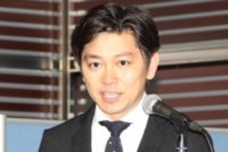 日テレ森圭介アナ、テレ朝＆TBS＆フジのアナと4人“肩組み”　レアショット公開「会社は違えど、志はともに！」