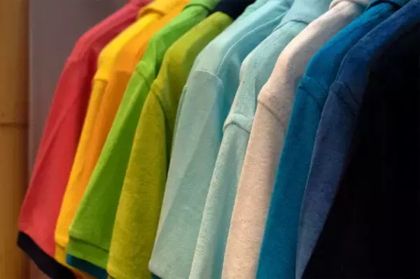 【熱中症対策】色の違いで20℃の差!?“服の色”別の表面温度の違いをウェザーニュースが図解「こんなに違うんだぁ～」