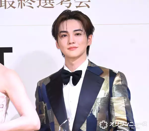 THE RAMPAGE吉野北人、西陣織のゴージャスなタキシード姿　「TUXEDO KNIGHT」受賞に喜び「私服でも着てみたい」