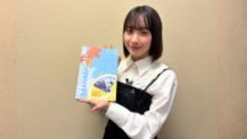 広島出身の俳優・藤崎ゆみあ、高校2年生を応援「青春ノート」を直接手渡し「日々頑張っていける青春の一部として使っていけたら」