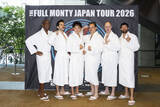 「山本耕史、バスローブ姿で会見に　日米合作『フル・モンティ』で「すべてをさらけ出します」」の画像1