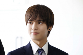 間宮棗（奥野壮）のもとに新人BA（中川翼）が登場　『コスラバ2』第3話あらすじ